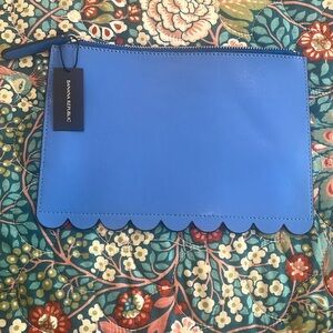NWT-Banana Republic leather clutch
